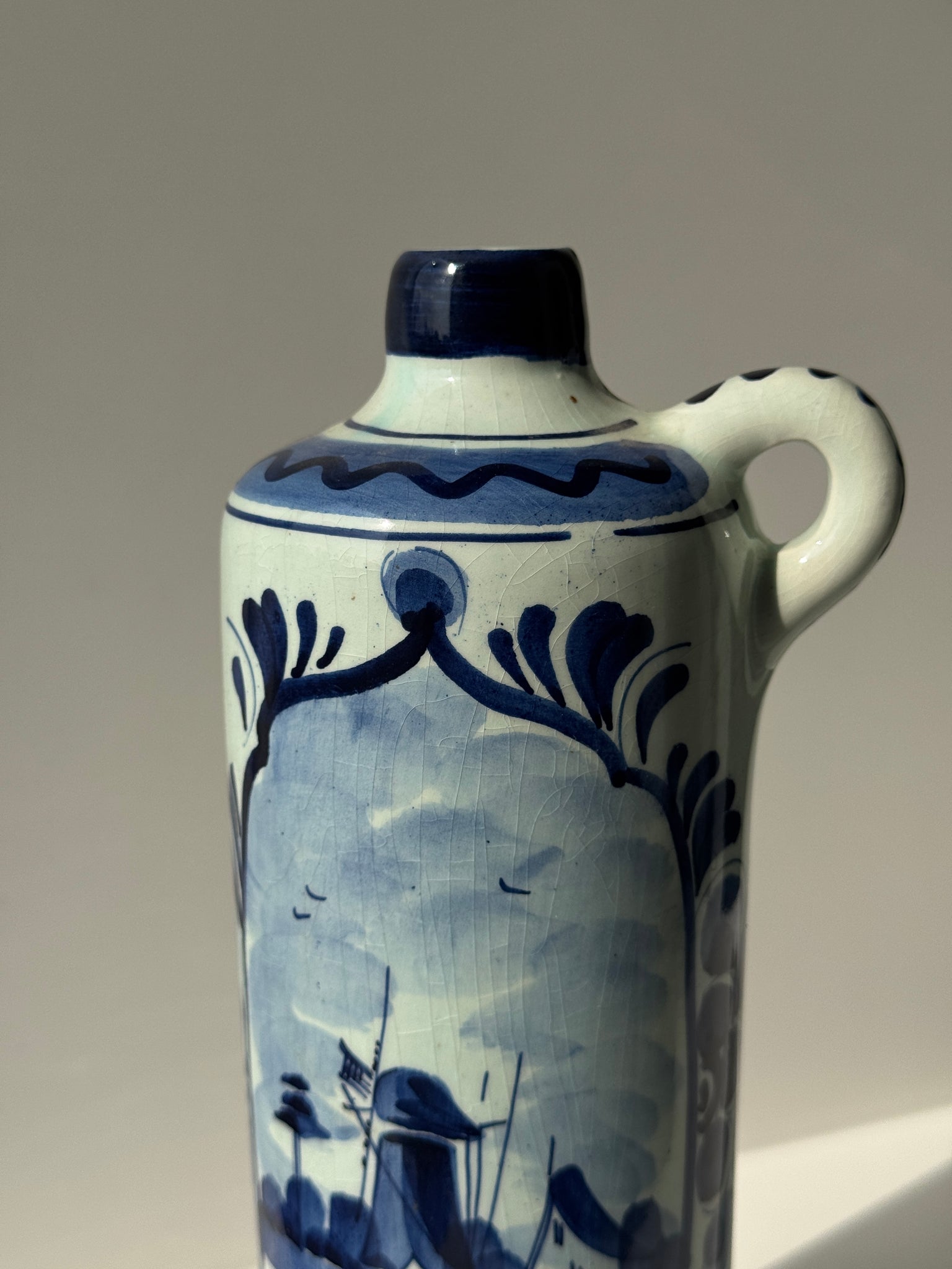 Verseuse hollandaise bleue et blanche H24