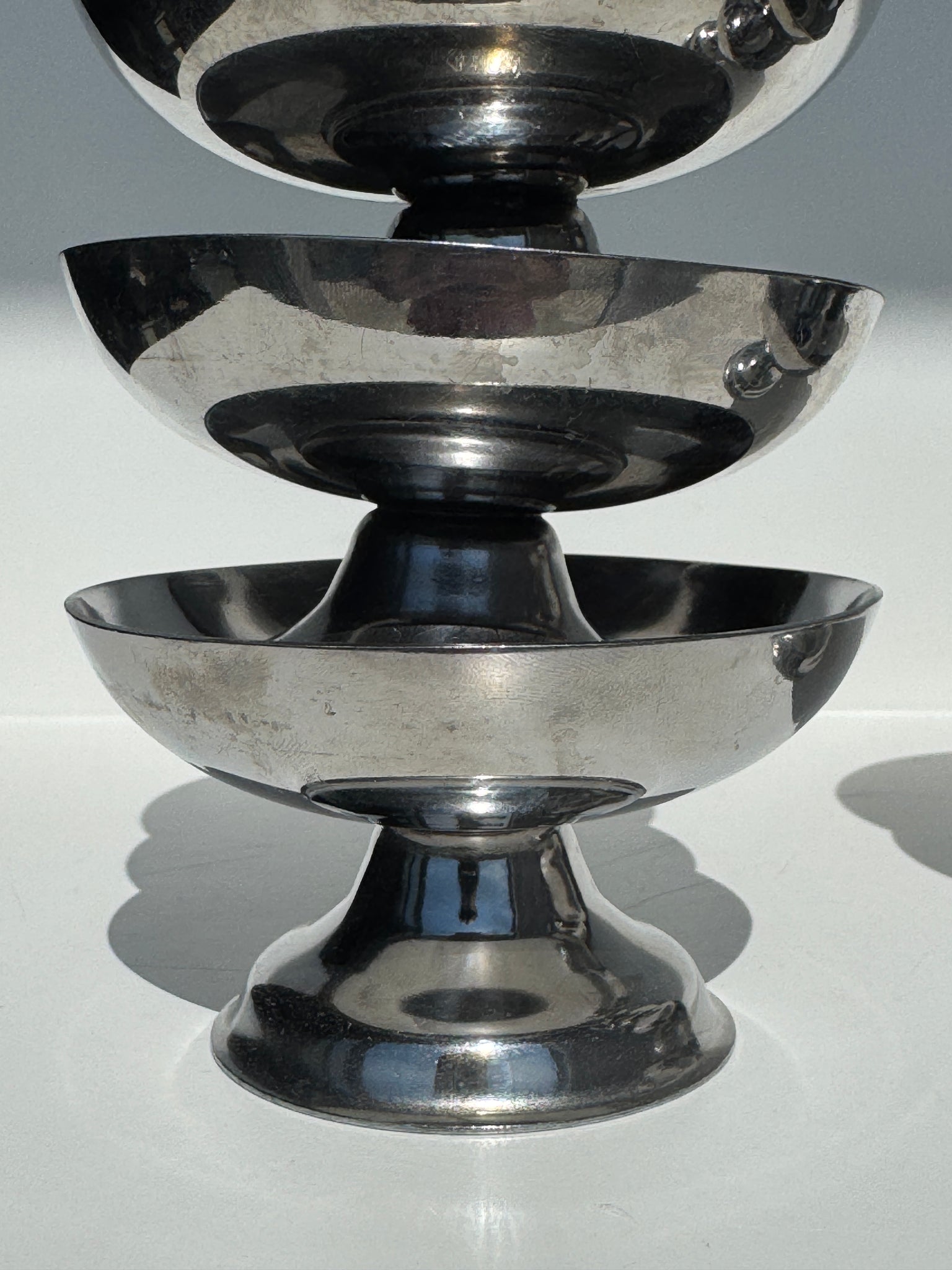 Lot de 6 coupes à glace en métal argenté petit pied D9 H5,5
