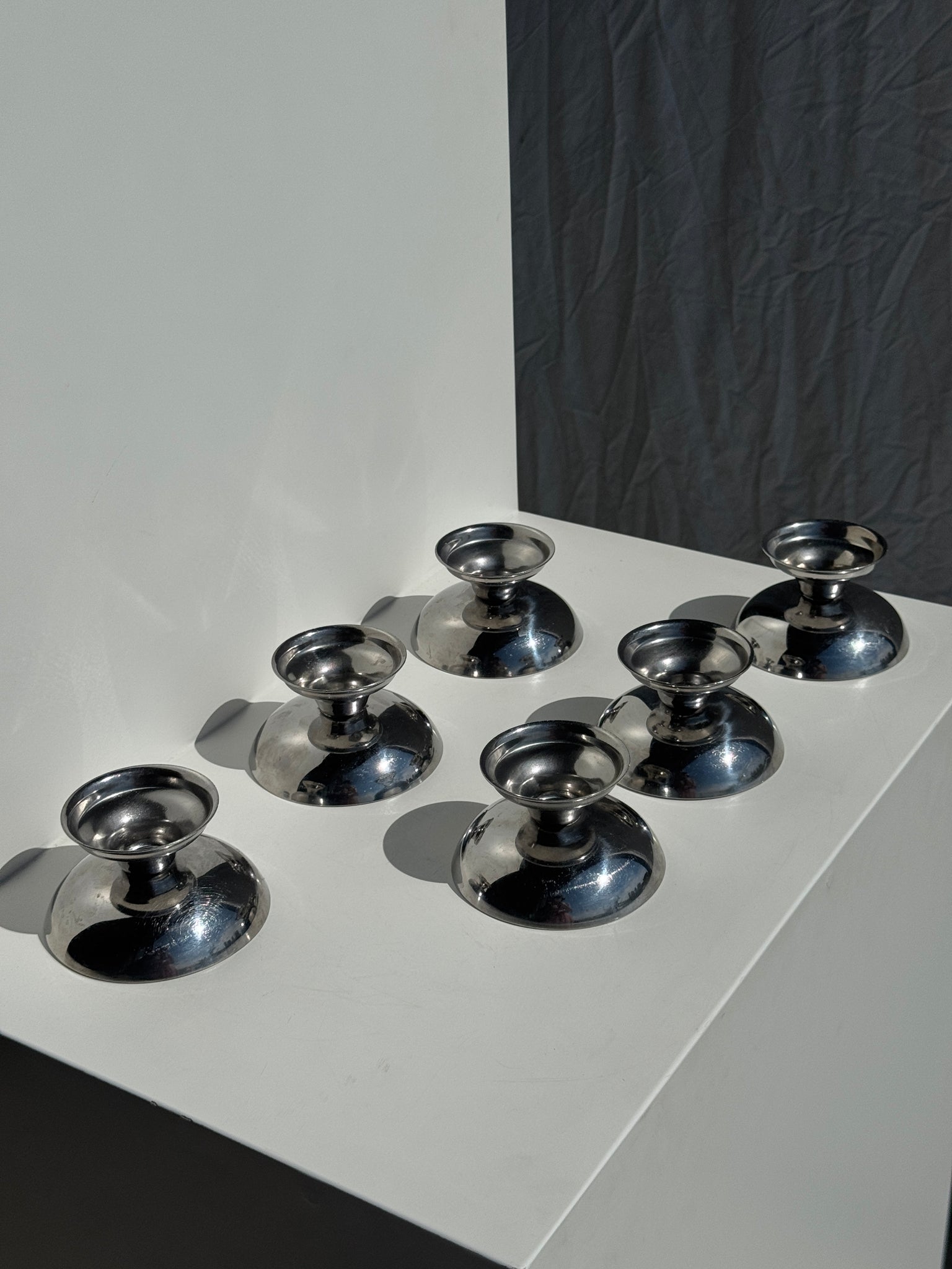 Lot de 6 coupes à glace en métal argenté petit pied D9 H5,5