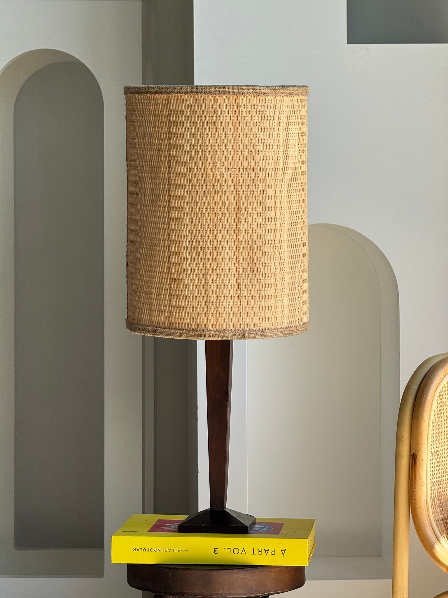 Pied de lampe vintage en bois design H43