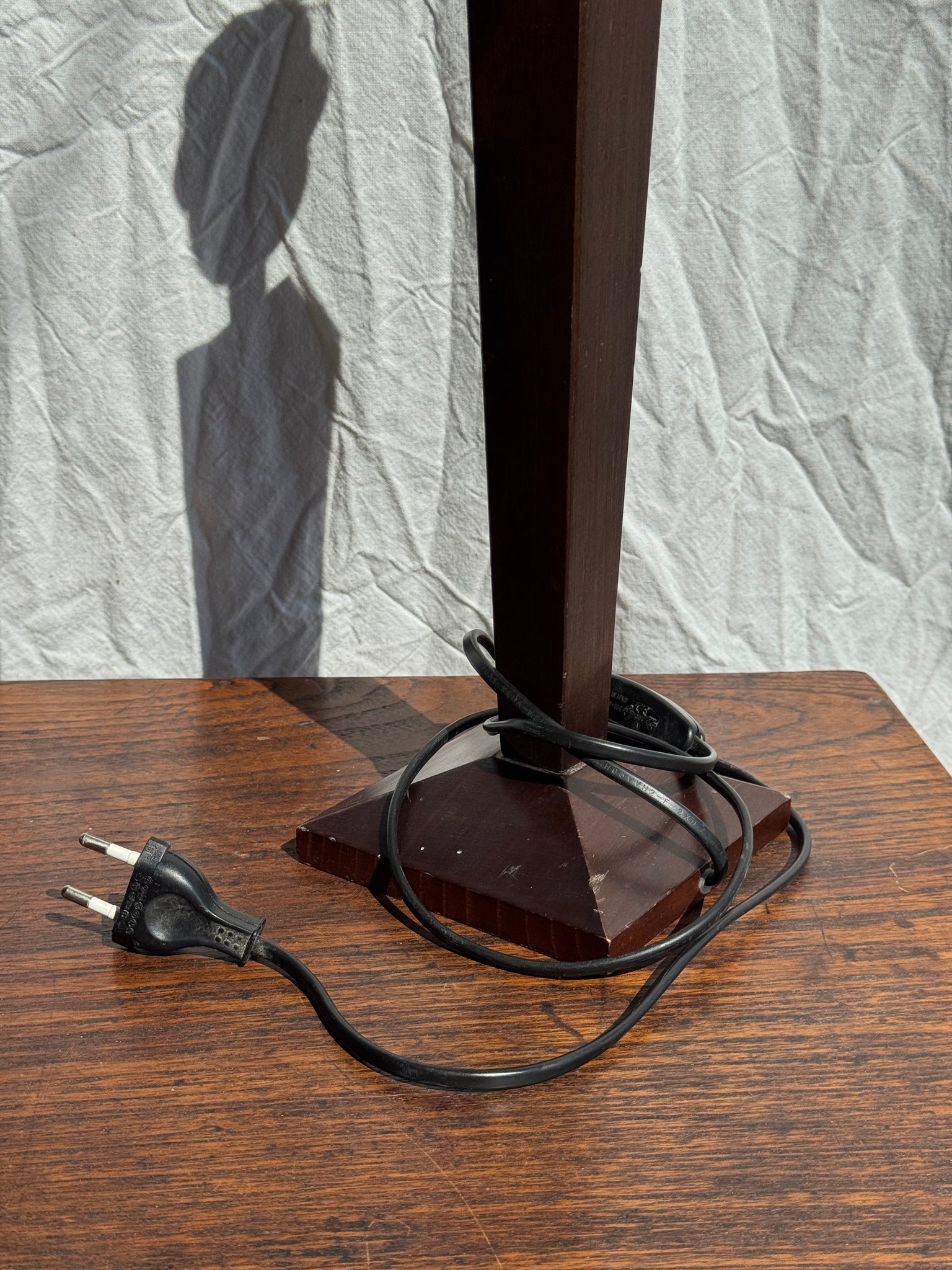 Pied de lampe vintage en bois design H43