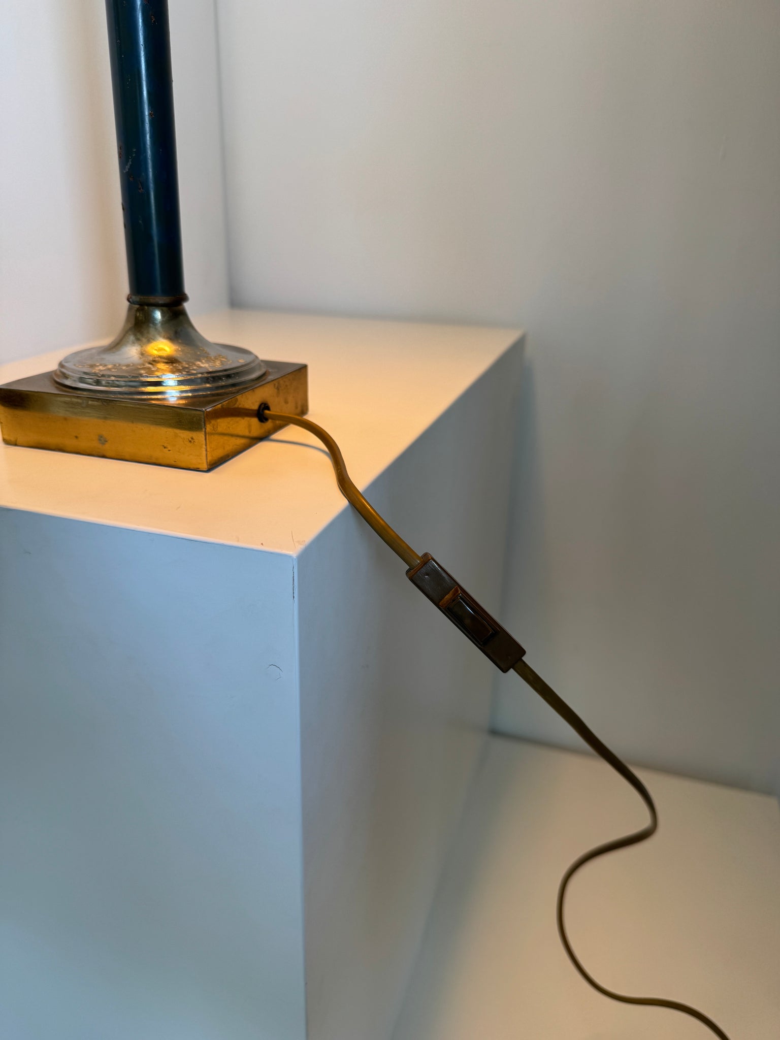 Lampe à poser vintage verte et dorée H60 D30