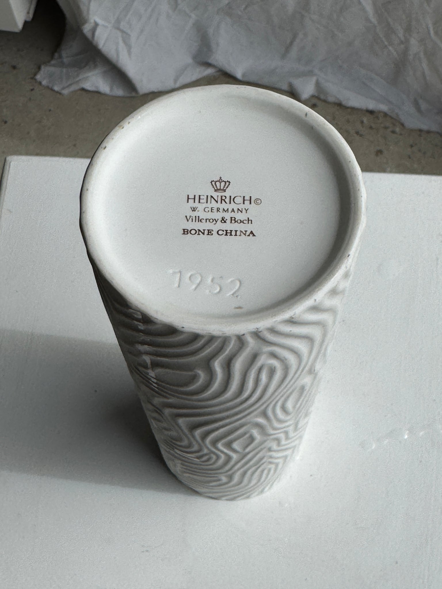 Vase Villeroy & Boch tubulaire Porcelaine de Chine H25,5