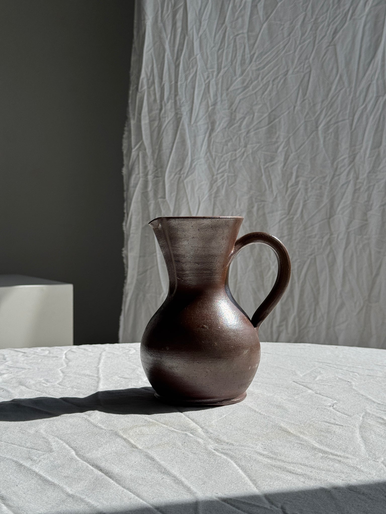 Carafe ou pichet en grès H20