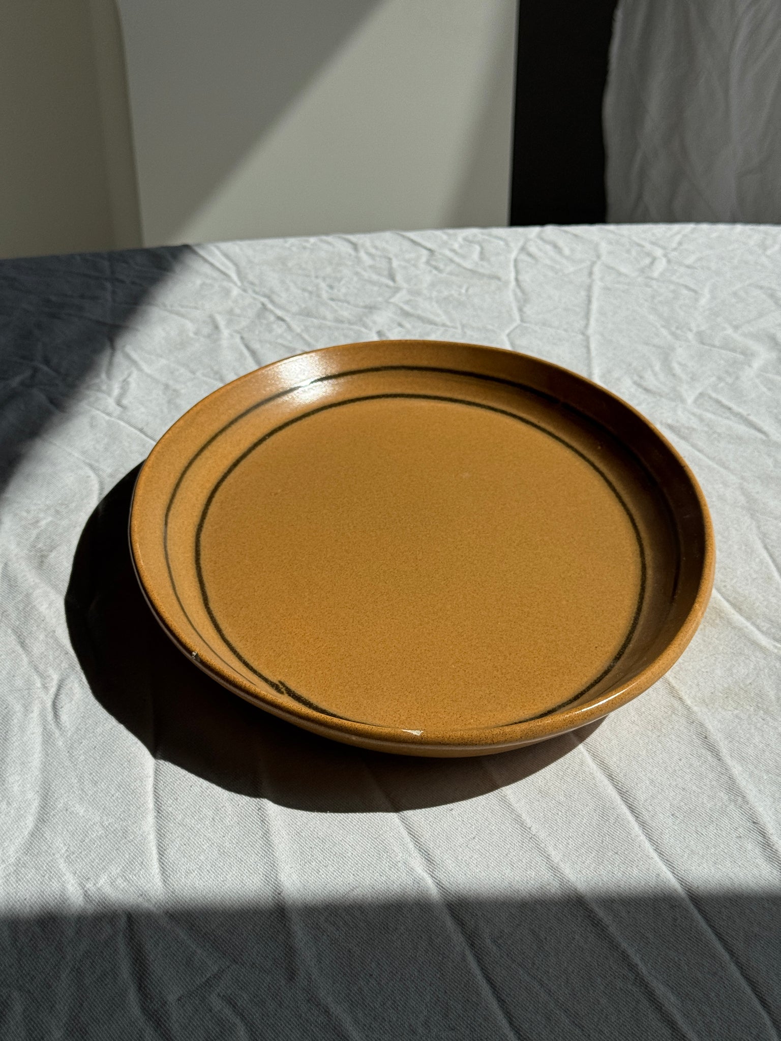 Grand plat ovale en grès Sarreguemines liseré brun 27x37