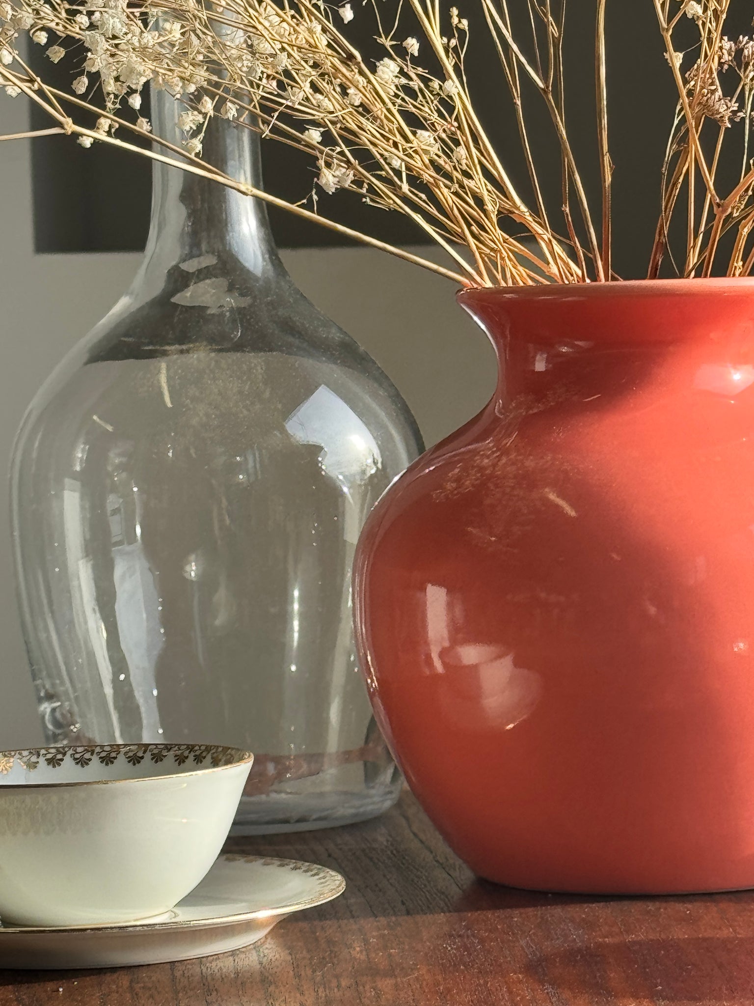 Vase boule corail années 90 H19 ; D17