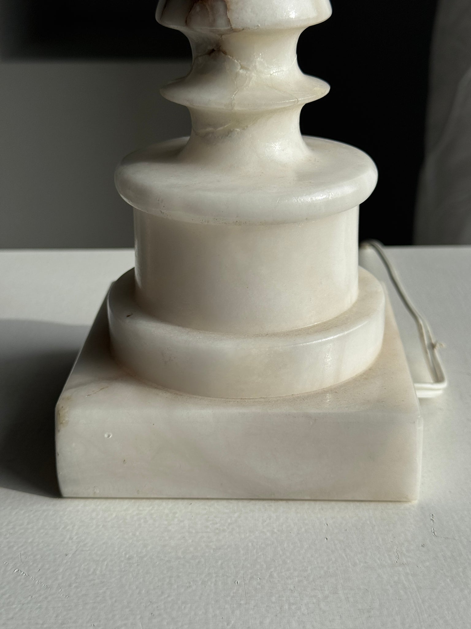 Grand pied de lampe en albâtre H41 D11