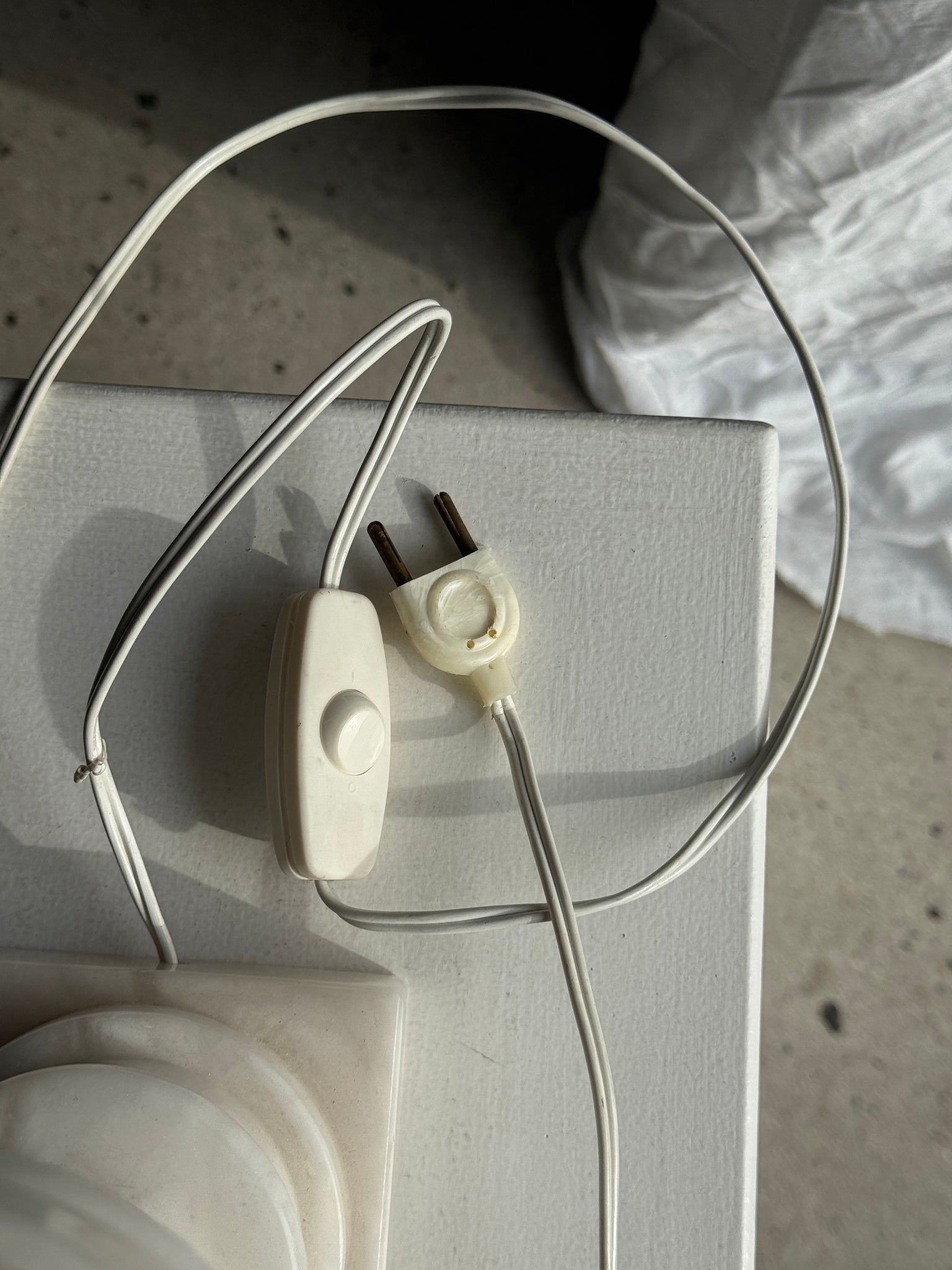 Grand pied de lampe en albâtre H41 D11