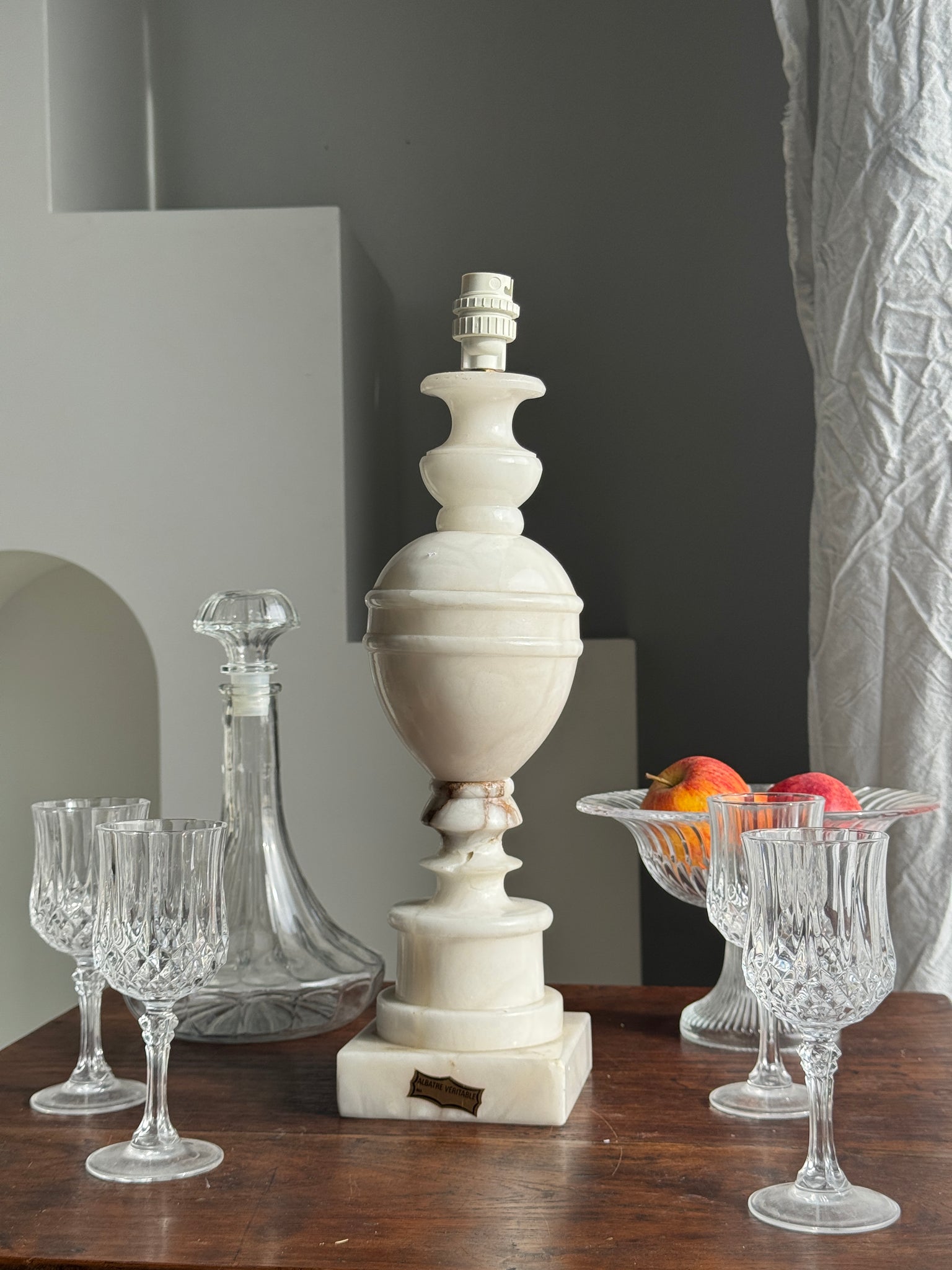 Grand pied de lampe en albâtre H41 D11