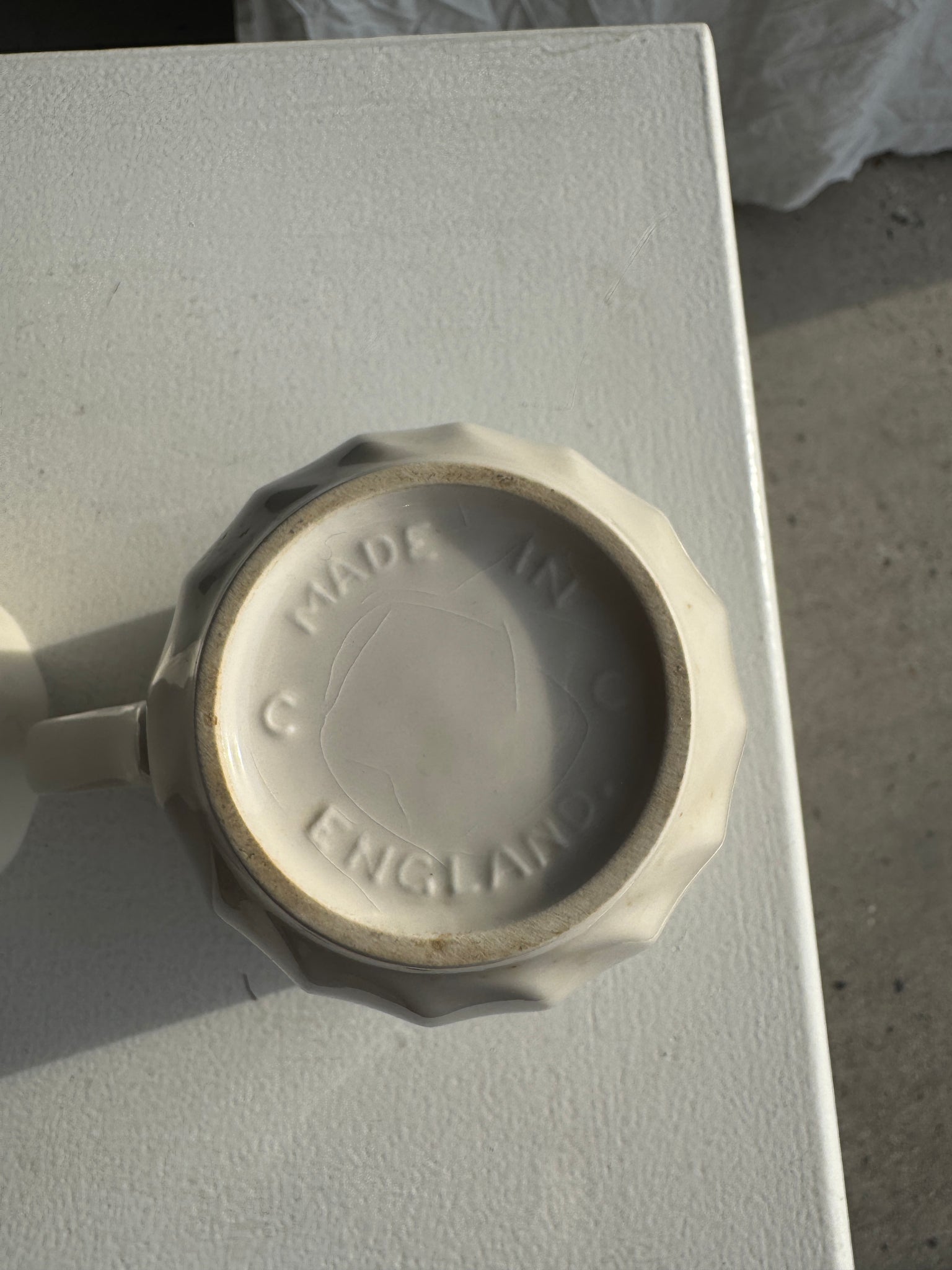 Paire de mug en porcelaine anglaise H10