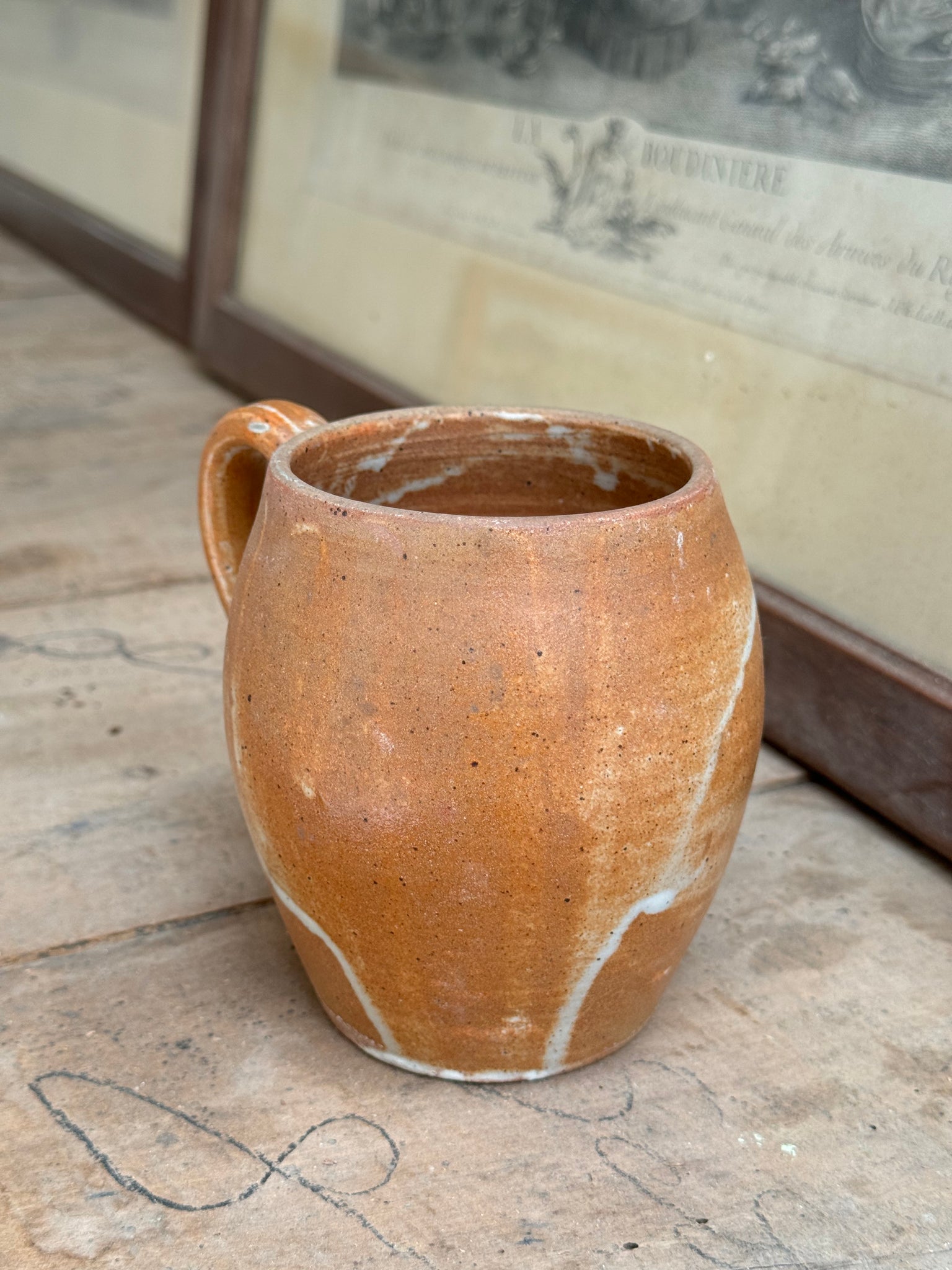 Mug en grès à anse