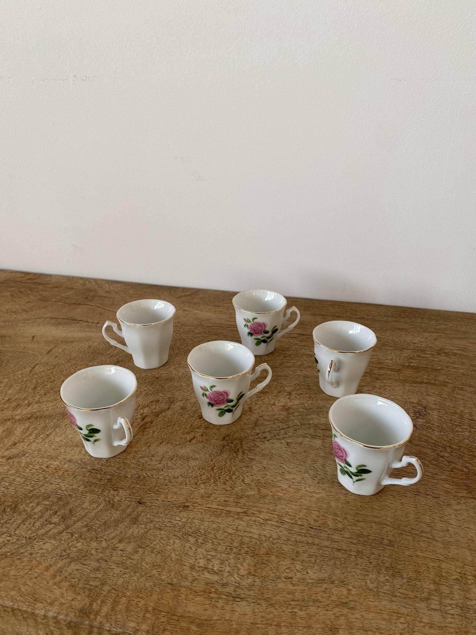 Ensemble de 5 petites tasses à café en porcelaine à motifs de roses