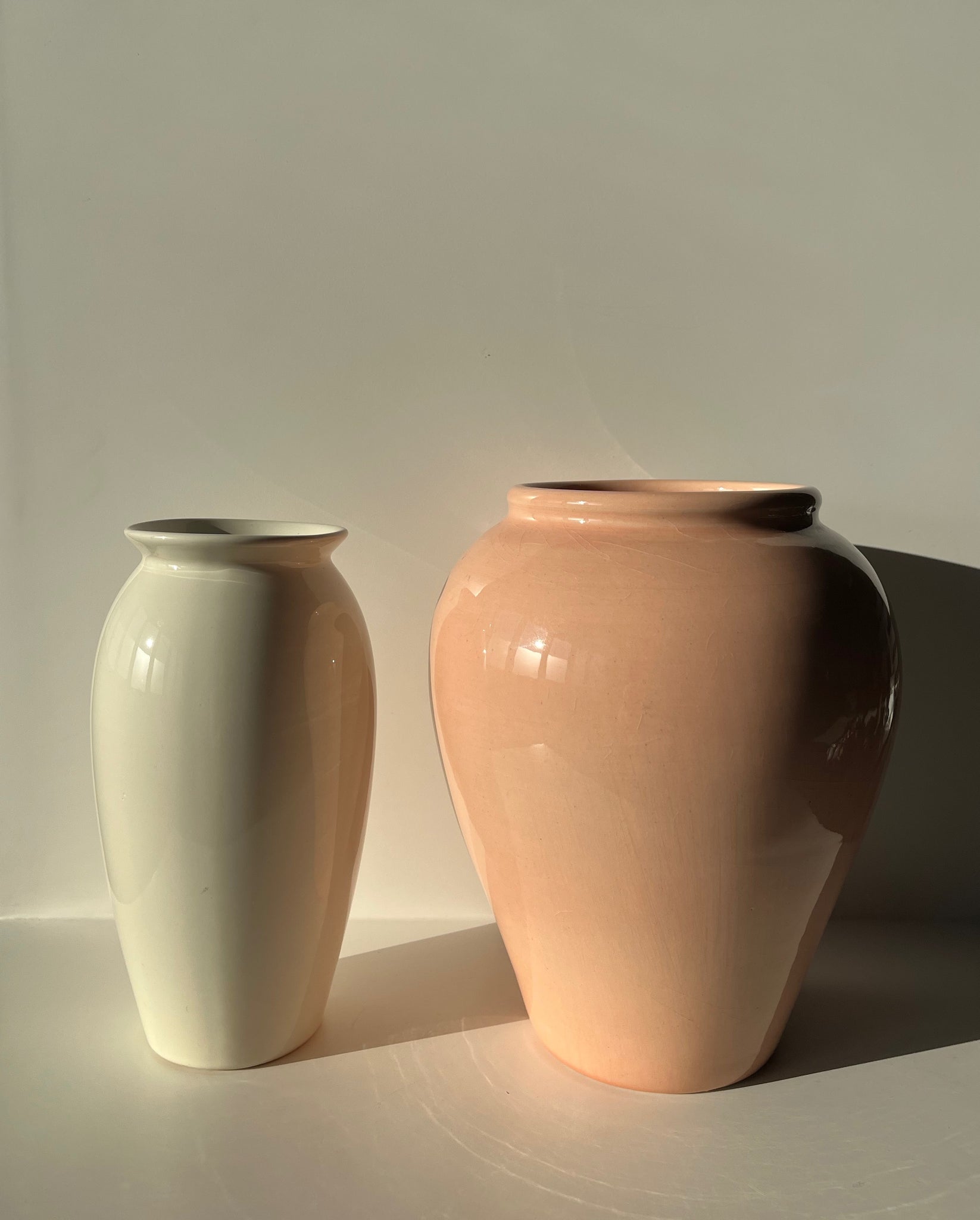 Vase en céramique glacé rose clair H:22cm